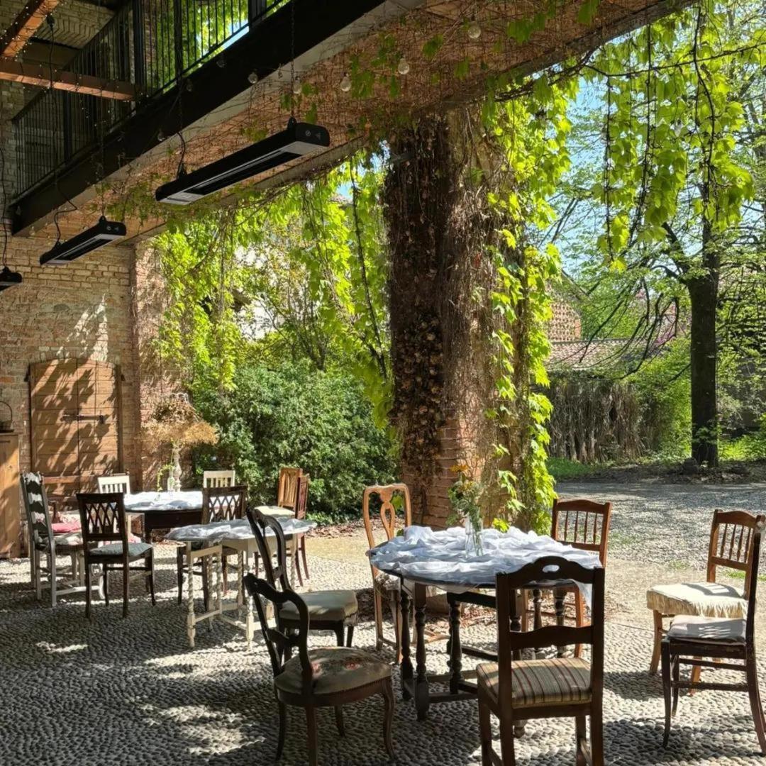 Locanda Dei Melograni Gossolengo Buitenkant foto