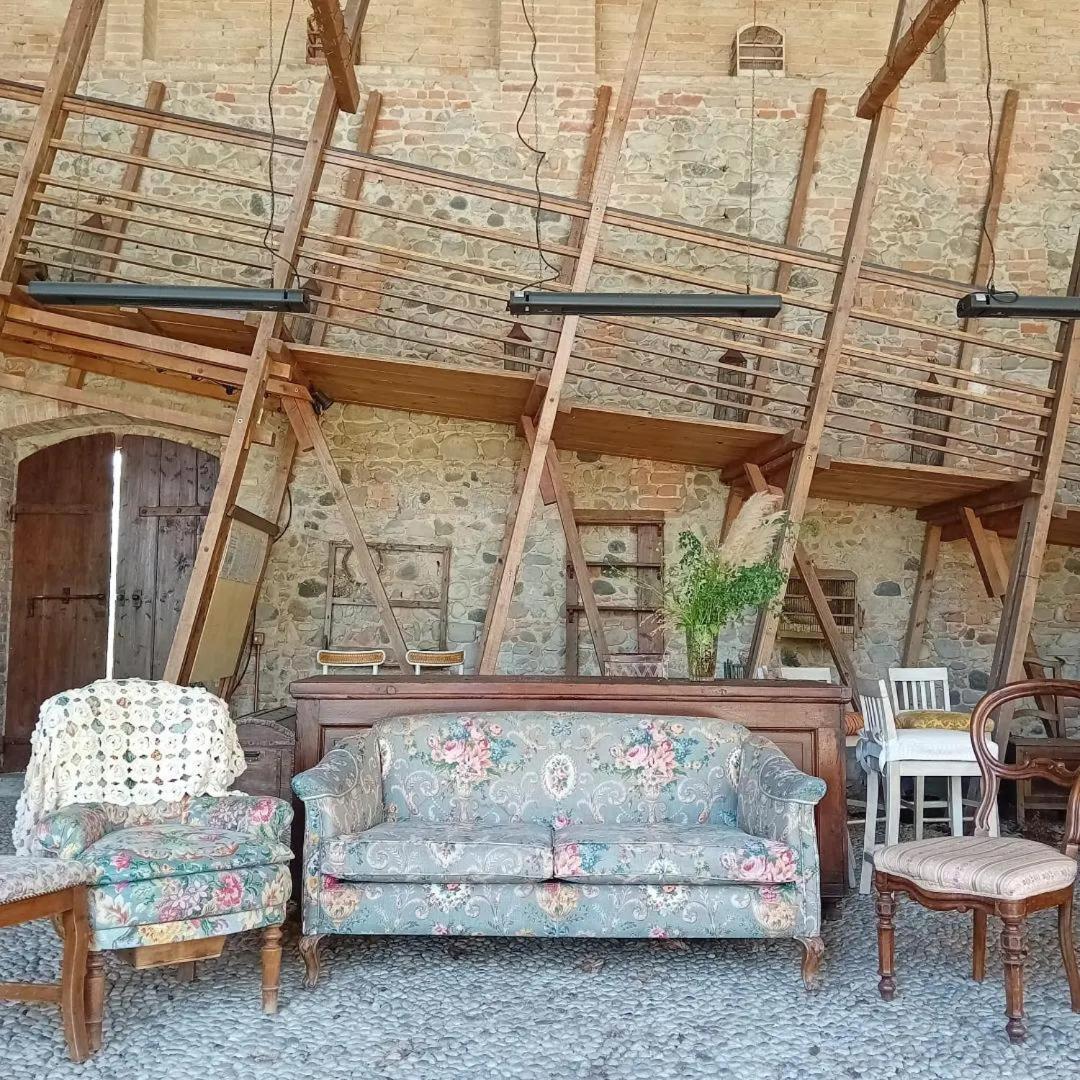 Locanda Dei Melograni Gossolengo Buitenkant foto