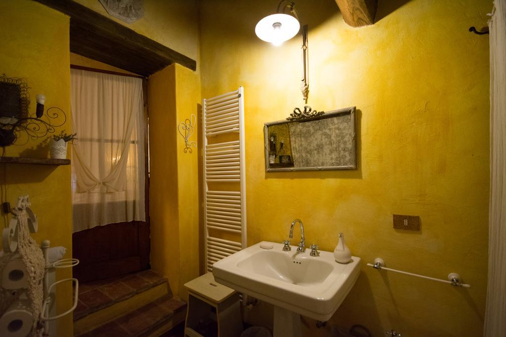 Locanda Dei Melograni Gossolengo Buitenkant foto
