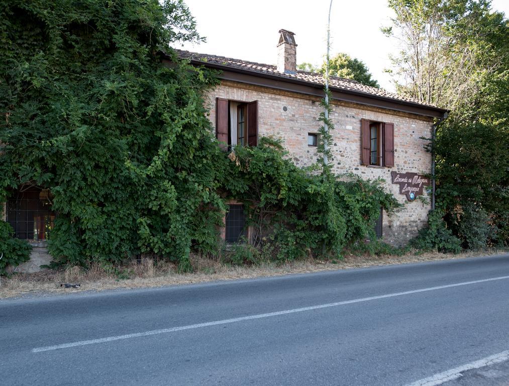 Locanda Dei Melograni Gossolengo Buitenkant foto
