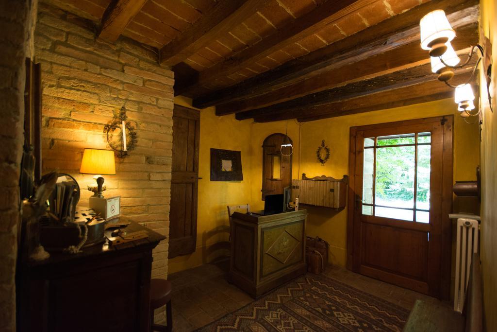 Locanda Dei Melograni Gossolengo Buitenkant foto