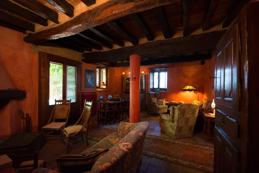Locanda Dei Melograni Gossolengo Buitenkant foto