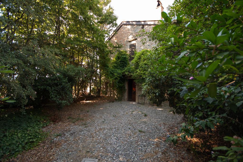 Locanda Dei Melograni Gossolengo Buitenkant foto