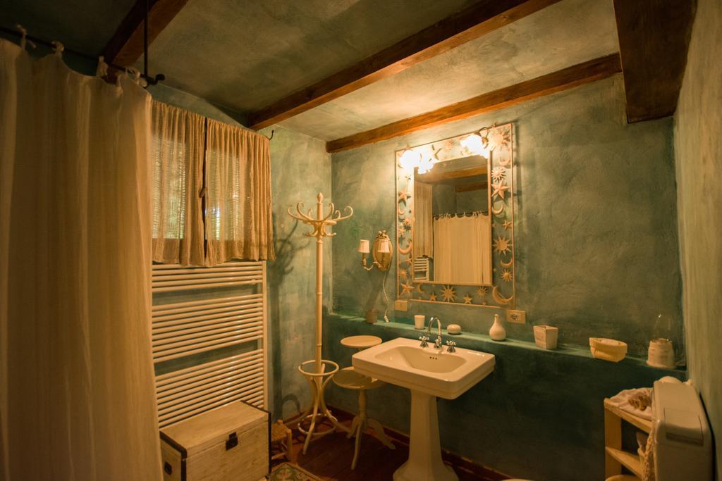 Locanda Dei Melograni Gossolengo Buitenkant foto