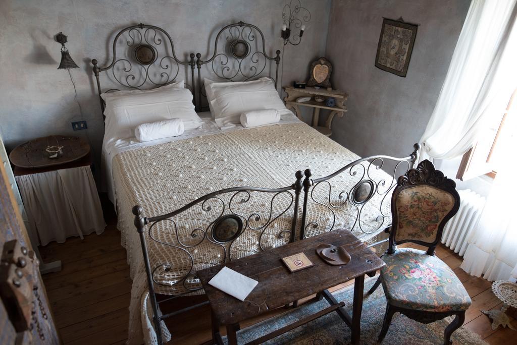 Locanda Dei Melograni Gossolengo Buitenkant foto