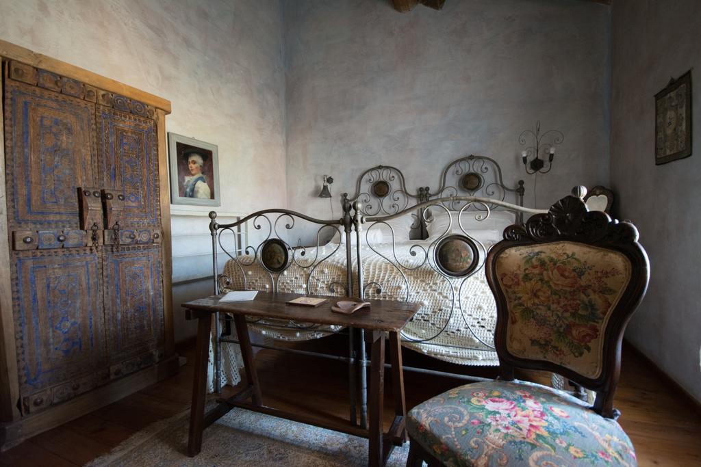 Locanda Dei Melograni Gossolengo Buitenkant foto